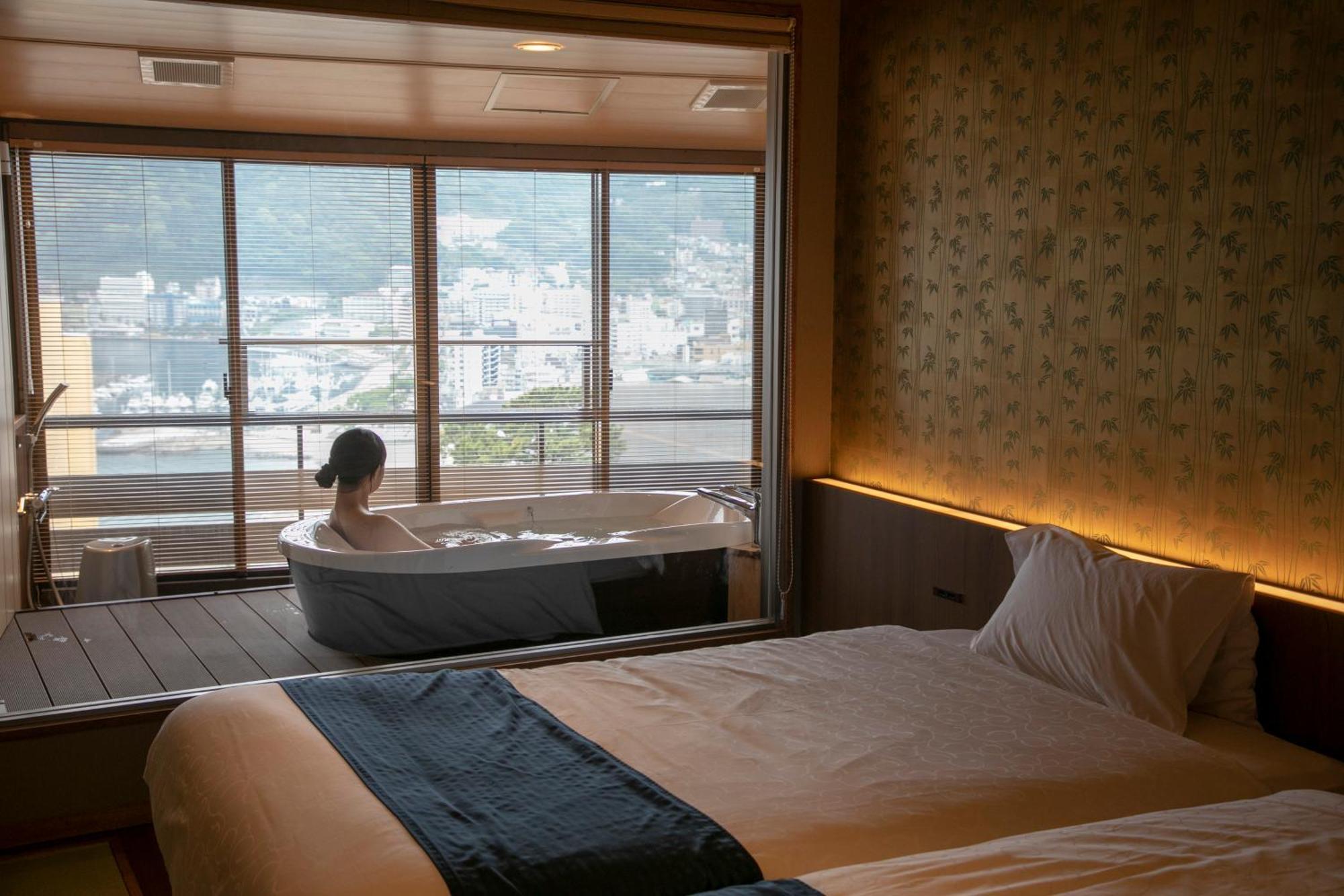 อทามิออนเซ็น ยูยาโดะ อิชิบันชิ Hotel อาตามิ ภายนอก รูปภาพ